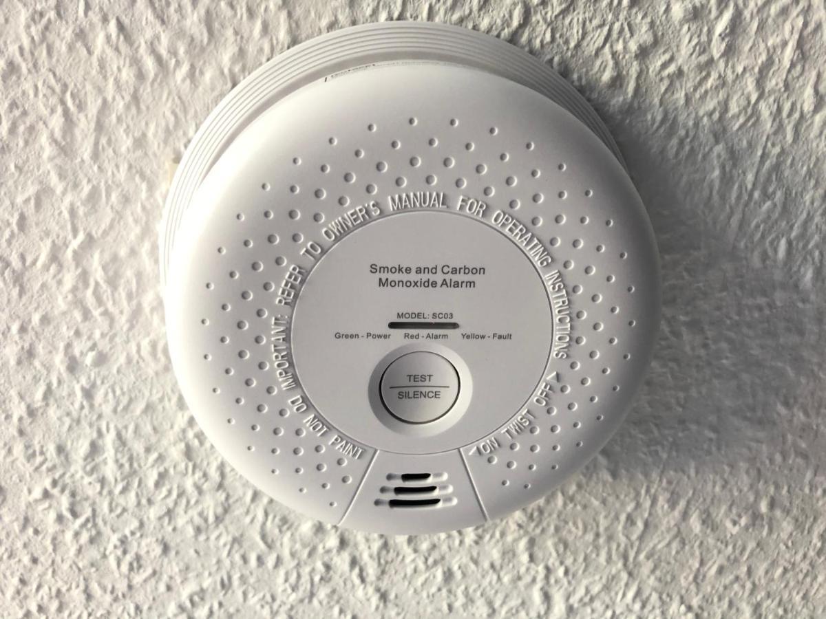 Cottbus-Apartments - Green Apartment I Privat I Wifi I Kueche I Balkon Экстерьер фото